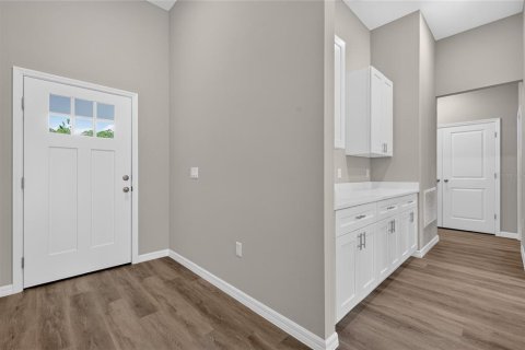 Villa ou maison à vendre à Eustis, Floride: 4 chambres, 215.25 m2 № 2420178 - photo 4