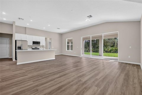 Villa ou maison à vendre à Eustis, Floride: 4 chambres, 215.25 m2 № 2420178 - photo 6