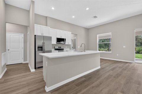 Villa ou maison à vendre à Eustis, Floride: 4 chambres, 215.25 m2 № 2420178 - photo 12