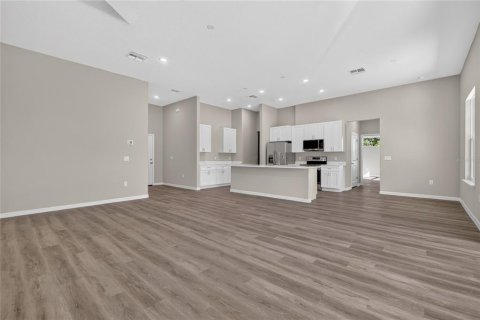 Villa ou maison à vendre à Eustis, Floride: 4 chambres, 215.25 m2 № 2420178 - photo 7