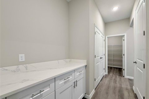 Villa ou maison à vendre à Eustis, Floride: 4 chambres, 215.25 m2 № 2420178 - photo 26