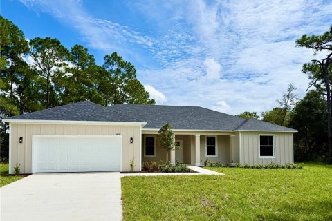 Villa ou maison à Eustis, Floride 4 chambres, 215.25 m2 № 2420178