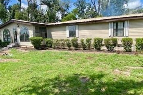 House in Live Oak, Florida 4 bedrooms, 147.16 sq.m. № 2364422