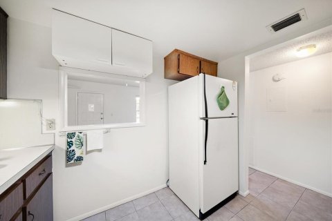Condo in Clearwater, Florida, 1 bedroom  № 1885606 - photo 19