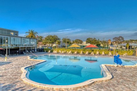 Condo in Clearwater, Florida, 1 bedroom  № 1885606 - photo 4