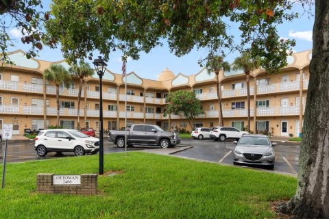 Condo in Clearwater, Florida, 1 bedroom  № 1885606 - photo 2