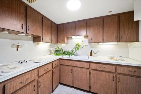 Condo in Clearwater, Florida, 1 bedroom  № 1885606 - photo 15