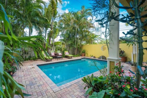 Touwnhouse à vendre à Wilton Manors, Floride: 3 chambres, 214.98 m2 № 2027973 - photo 22