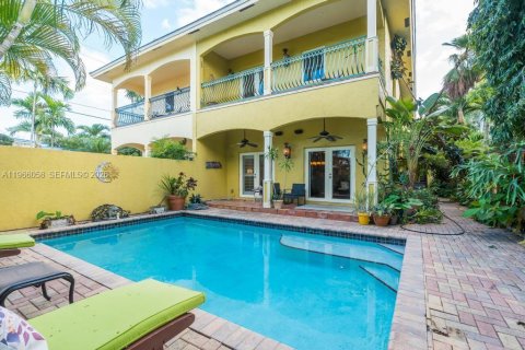 Touwnhouse à vendre à Wilton Manors, Floride: 3 chambres, 214.98 m2 № 2027973 - photo 21