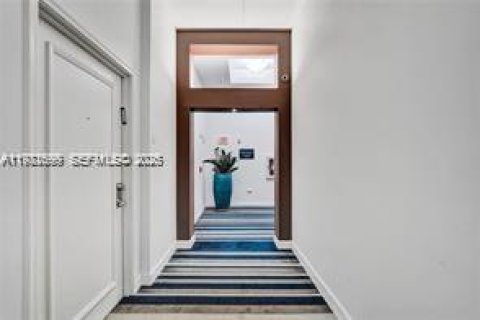 Купить кондоминиум в Авентура, Флорида 2 спальни, 99.68м2, № 2154344 - фото 22