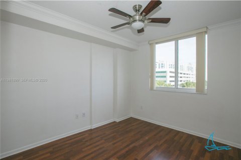 Купить кондоминиум в Авентура, Флорида 2 спальни, 99.68м2, № 2154344 - фото 13
