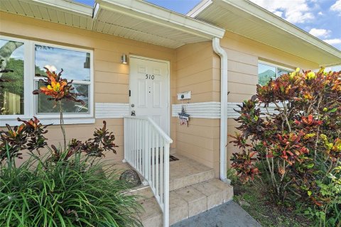 Casa en alquiler en Saint Petersburg, Florida, 2 dormitorios, 123.93 m2 № 1913948 - foto 2