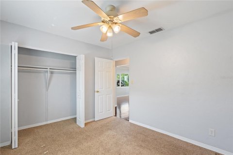 Casa en alquiler en Saint Petersburg, Florida, 2 dormitorios, 123.93 m2 № 1913948 - foto 21