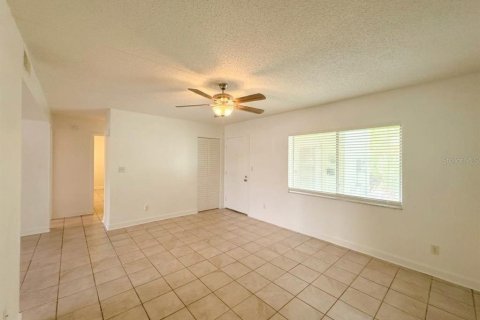 Copropriété à louer à Lakeland, Floride: 2 chambres, 104.05 m2 № 2420229 - photo 4