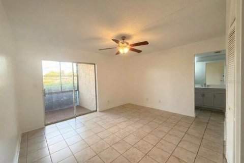 Copropriété à louer à Lakeland, Floride: 2 chambres, 104.05 m2 № 2420229 - photo 10