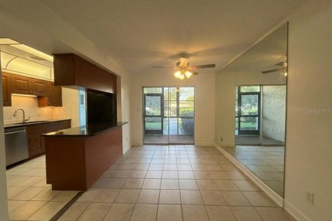 Copropriété à louer à Lakeland, Floride: 2 chambres, 104.05 m2 № 2420229 - photo 5