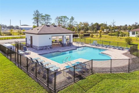 Casa en venta en Spring Hill, Florida, 5 dormitorios, 328.04 m2 № 2239597 - foto 6