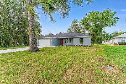 House in Silver Springs Shores, Florida 3 bedrooms, 116.22 sq.m. № 2206415 - photo 3