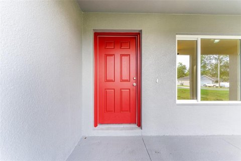 House in Silver Springs Shores, Florida 3 bedrooms, 116.22 sq.m. № 2206415 - photo 10