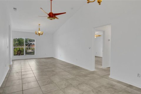 Villa ou maison à vendre à Port Orange, Floride: 3 chambres, 194.07 m2 № 1760475 - photo 6