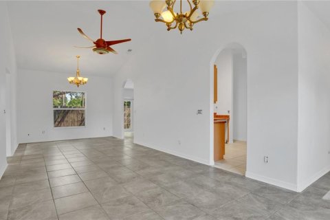 Villa ou maison à vendre à Port Orange, Floride: 3 chambres, 194.07 m2 № 1760475 - photo 9