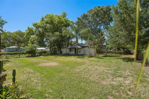 House in Orlando, Florida 5 bedrooms, 242.1 sq.m. № 1793607 - photo 15