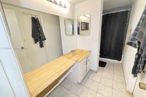 Copropriété à vendre à Lauderhill, Floride: 1 chambre, 68.28 m2 № 1987334 - photo 6
