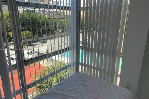 Condo in Sunny Isles Beach, Florida, 1 bedroom  № 1825494 - photo 4