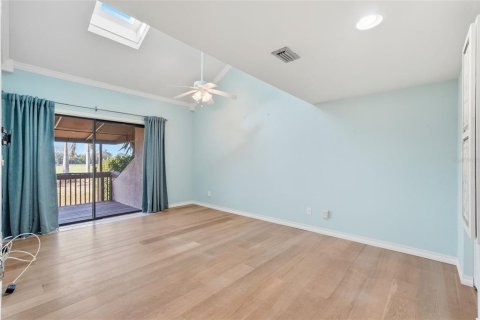 Touwnhouse à vendre à Saint Petersburg, Floride: 2 chambres, 92.34 m2 № 2101576 - photo 16