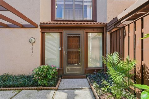 Touwnhouse à vendre à Saint Petersburg, Floride: 2 chambres, 92.34 m2 № 2101576 - photo 3