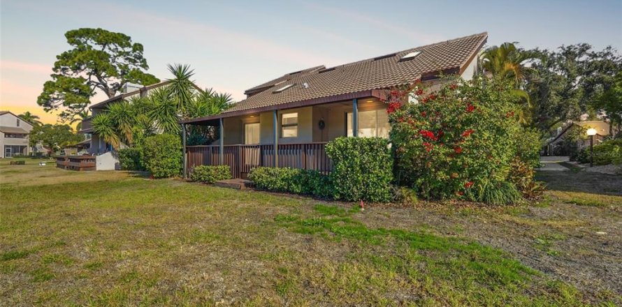 Touwnhouse à Saint Petersburg, Floride 2 chambres, 92.34 m2 № 2101576