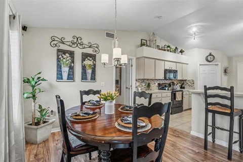 Villa ou maison à vendre à Lakeland, Floride: 3 chambres, 135.82 m2 № 2215973 - photo 14