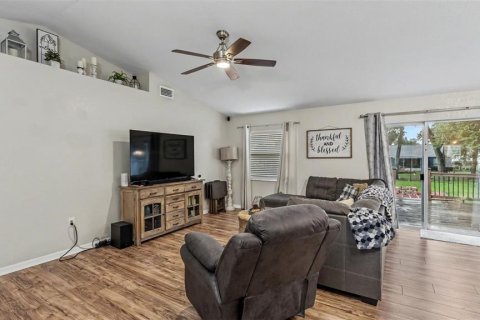 Villa ou maison à vendre à Lakeland, Floride: 3 chambres, 135.82 m2 № 2215973 - photo 6