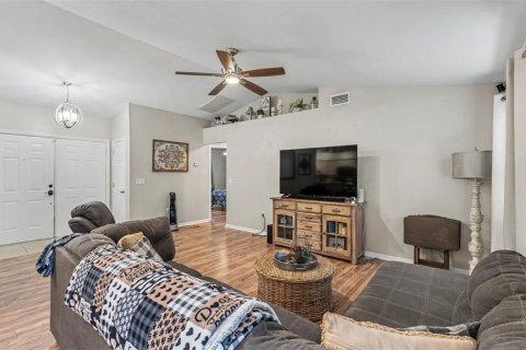 Villa ou maison à vendre à Lakeland, Floride: 3 chambres, 135.82 m2 № 2215973 - photo 8