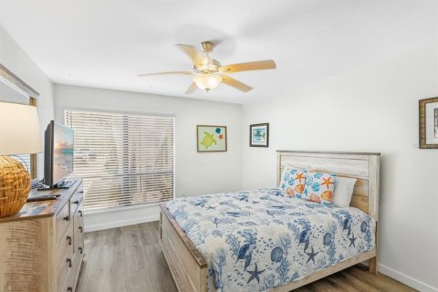 Condominio en venta en Bradenton Beach, Florida, 2 dormitorios, 100.33 m2 № 2114352 - foto 17