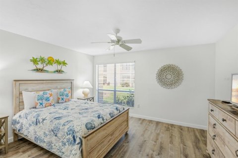 Condominio en venta en Bradenton Beach, Florida, 2 dormitorios, 100.33 m2 № 2114352 - foto 12