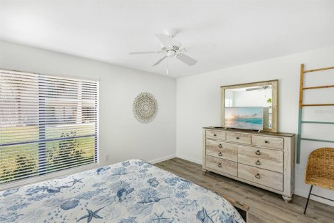 Condominio en venta en Bradenton Beach, Florida, 2 dormitorios, 100.33 m2 № 2114352 - foto 13