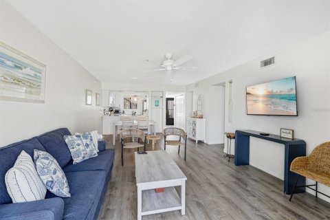 Condominio en venta en Bradenton Beach, Florida, 2 dormitorios, 100.33 m2 № 2114352 - foto 11