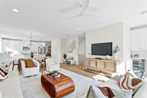 Adosado en venta en Tampa, Florida, 3 dormitorios, 199.09 m2 № 2115967 - foto 5
