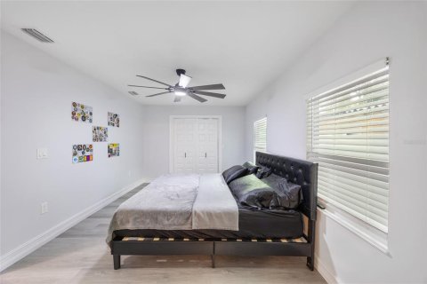 Casa en venta en Tampa, Florida, 3 dormitorios, 185.71 m2 № 2113889 - foto 14