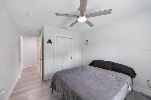 Casa en venta en Tampa, Florida, 3 dormitorios, 185.71 m2 № 2113889 - foto 18
