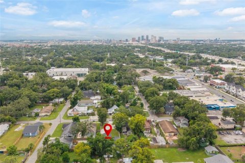 Casa en venta en Tampa, Florida, 3 dormitorios, 185.71 m2 № 2113889 - foto 28