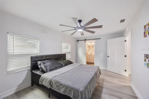 Casa en venta en Tampa, Florida, 3 dormitorios, 185.71 m2 № 2113889 - foto 13