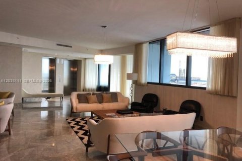 Copropriété à louer à Sunny Isles Beach, Floride: 4 chambres, 330.27 m2 № 2084240 - photo 3