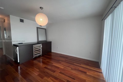 Copropriété à vendre à Miami Beach, Floride: 1 chambre, 40.51 m2 № 1977225 - photo 17