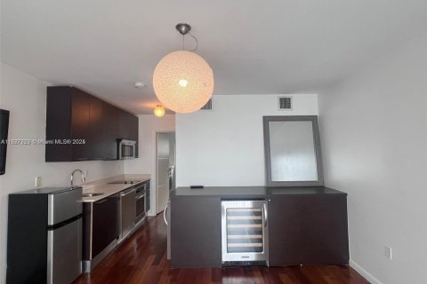 Copropriété à vendre à Miami Beach, Floride: 1 chambre, 40.51 m2 № 1977225 - photo 2