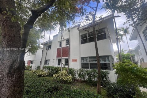 Copropriété à vendre à Miami Beach, Floride: 1 chambre, 40.51 m2 № 1977225 - photo 15