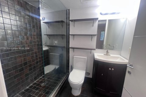 Copropriété à vendre à Miami Beach, Floride: 1 chambre, 40.51 m2 № 1977225 - photo 8