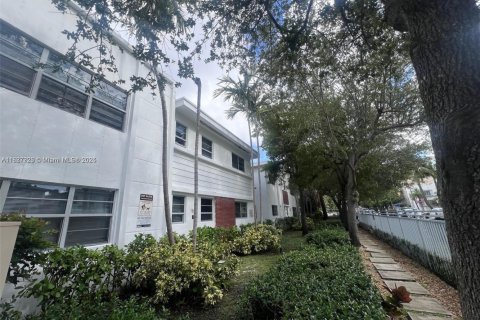 Copropriété à vendre à Miami Beach, Floride: 1 chambre, 40.51 m2 № 1977225 - photo 14