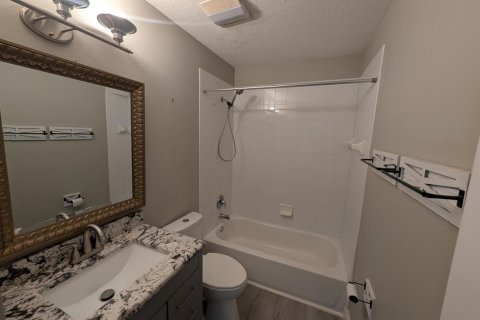 Villa ou maison à louer à Port St. Lucie, Floride: 4 chambres, 131.74 m2 № 2181623 - photo 14